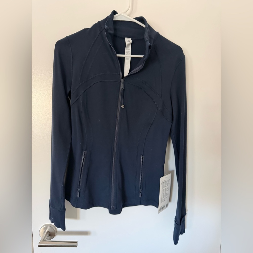 Lululemon Athletica Define Jacket in Luon NWT Size 6